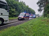 Wypadek na DK74 w Sulejowie. Zderzyły się cztery samochody 