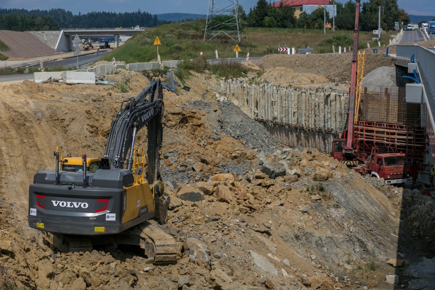 Droga ekspresowa S7 Lubień - Rabka. Pierwszy wiadukt już gotowy