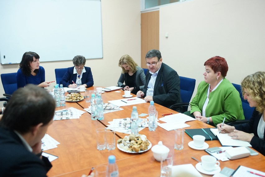 Uczestnicy debaty w redakcji Dziennika Polskiego