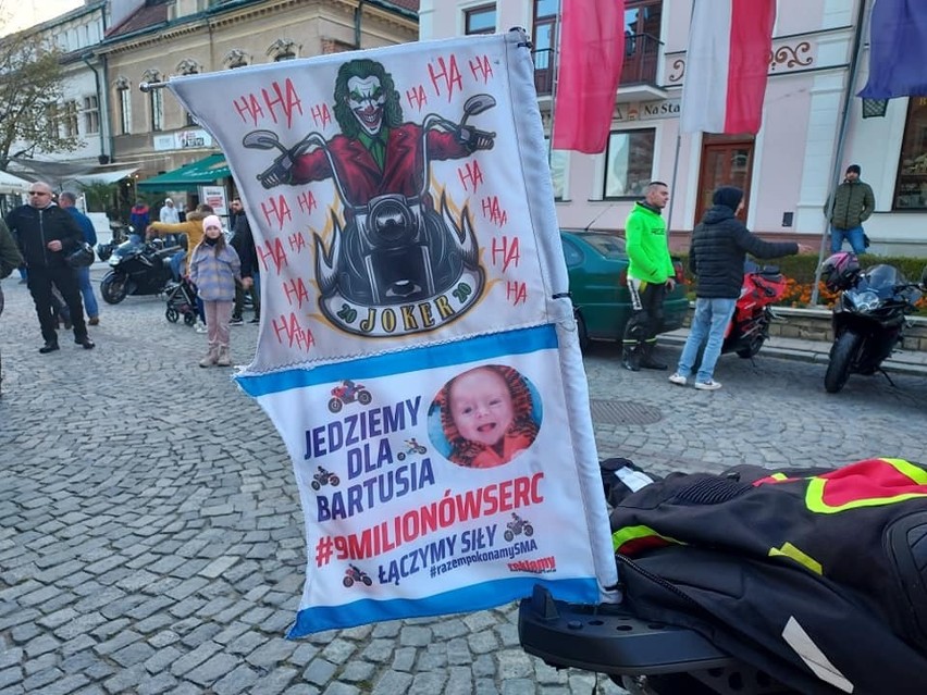 Wzruszające 1. urodziny Bartusia Przychodzkiego w Sandomierzu. Przyszła cała armia aniołów! Zobaczcie zdjęcia i film