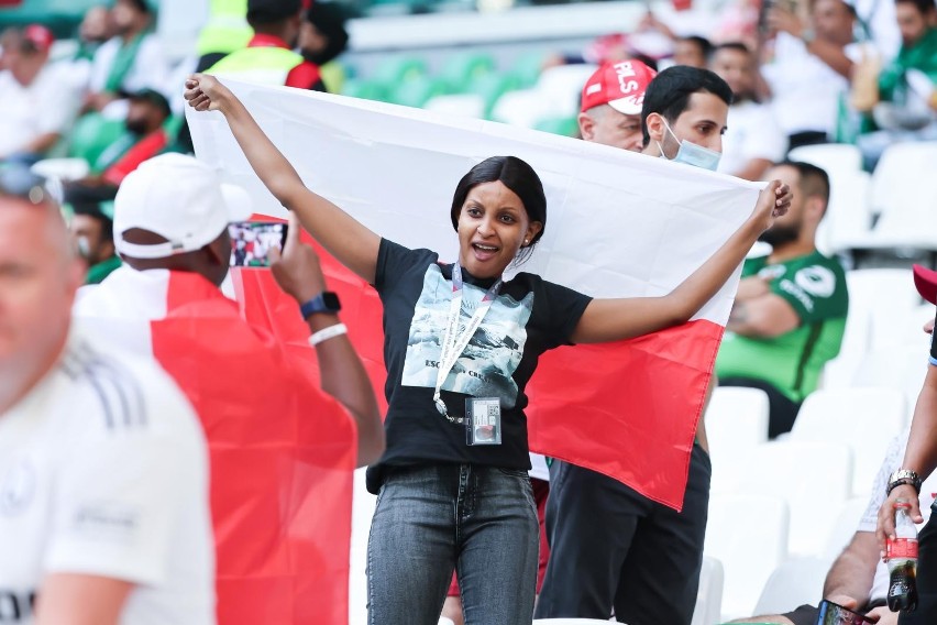 Polscy kibice na stadionie w Doha