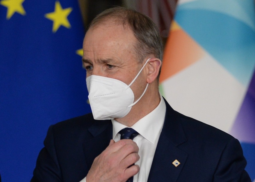 Irlandia: Zniesiono ograniczenia związane z pandemią. Premier Micheál Martin apeluje o zachowanie czujności