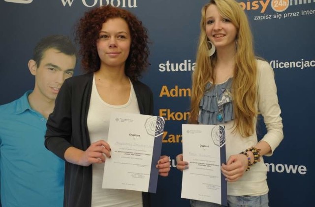 Za zajęcia pierwszych miejsc dziewczyny wygrały wyjazd do Parlamentu Europejskiego oraz indeks na studia w WSB.