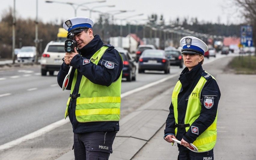 Policjanci z wydziałów drogowych policji Kujawsko-Pomorskiem...