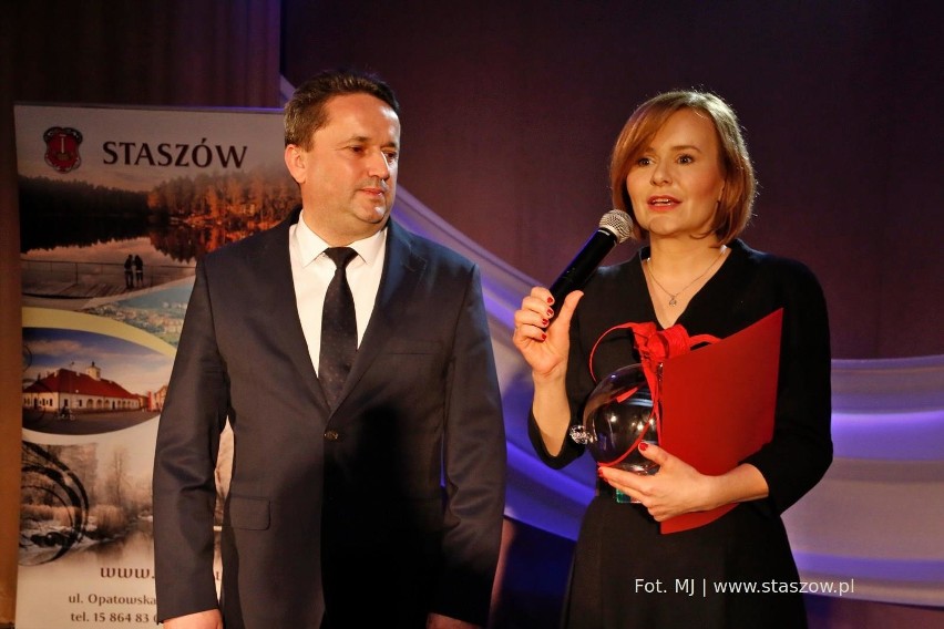 Staszowska Gala Sportu 2018 - nagrodzono najlepszych, było wiele podziękowań (DUŻO ZDJĘĆ, LISTA LAUREATÓW) 