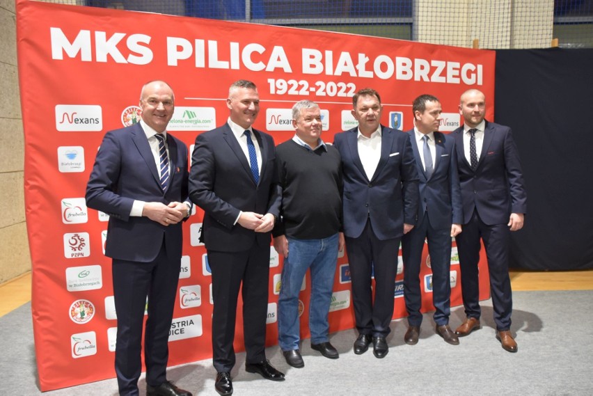 Pilica Białobrzegi ma 100 lat. Zobacz dużo zdjęć z uroczystej gali! 