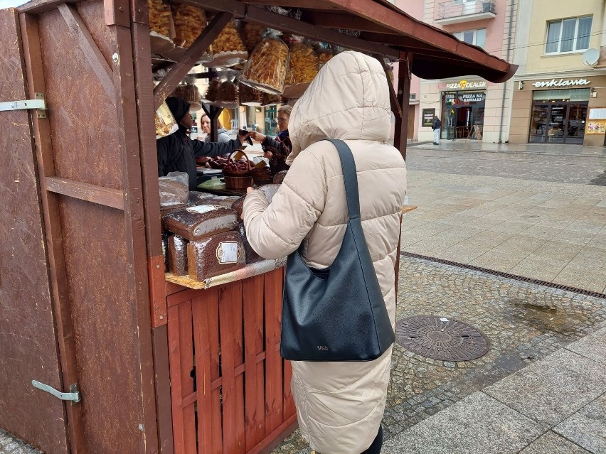 Jarmark świąteczny na Rynku Kościuszki potrwa do piątku 7...