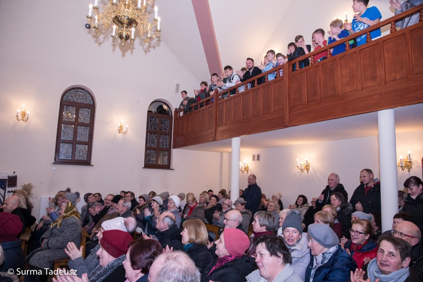 To nie była mafia, ale klerycy z Kijowa. Seminaryjny zespół MetaNoja wystąpił w cerkwi greckokatolickiej w Stargardzie [ZDJĘCIA, WIDEO]