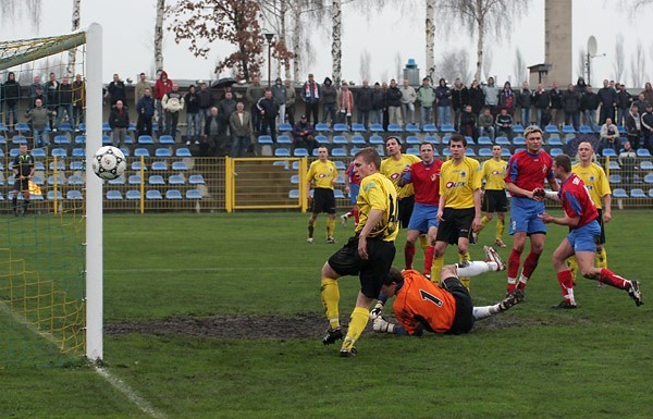 W środowym meczu IV ligi Pomorze, Gryf 95 Slupsk przegral z...