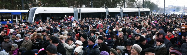 O budowie tramwaju do Fordonu mówiło się od kilkudziesięciu lat. Nic więc dziwnego, że na inaugurację trasy przyszły tłumy bydgoszczan