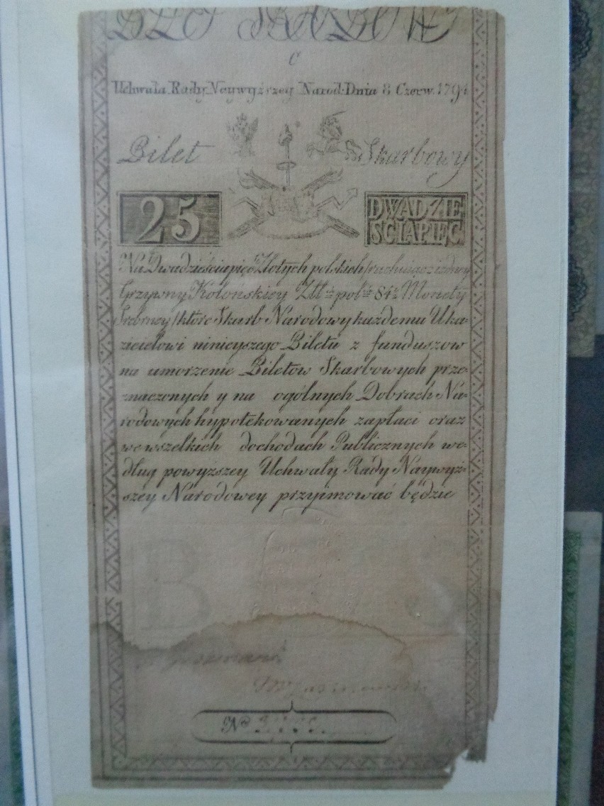 Bilet skarbowy o wartości 25 złotych z 1794 roku. To jeden z...