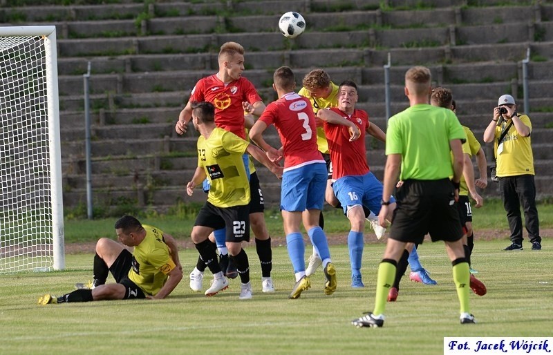 III liga: Gwardia Koszalin - Nielba Wągrowiec 2:2 [ZDJĘCIA]