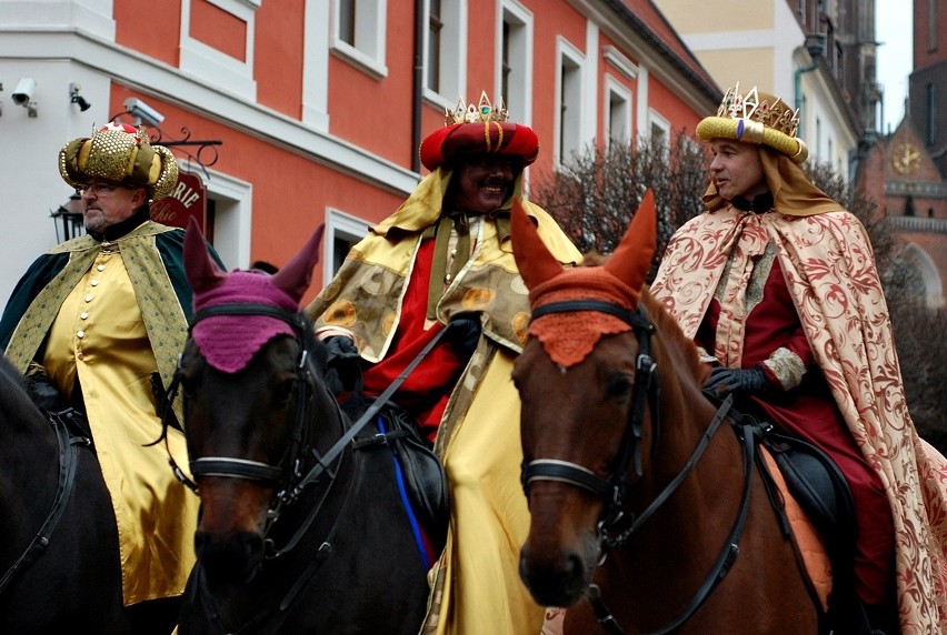 Orszak Trzech Króli zgromadził tysiące wrocławian [ZDJĘCIA]