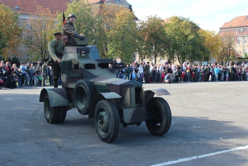 Samochód pancerny wz 34 był podstawowym pojazdem polskiej...