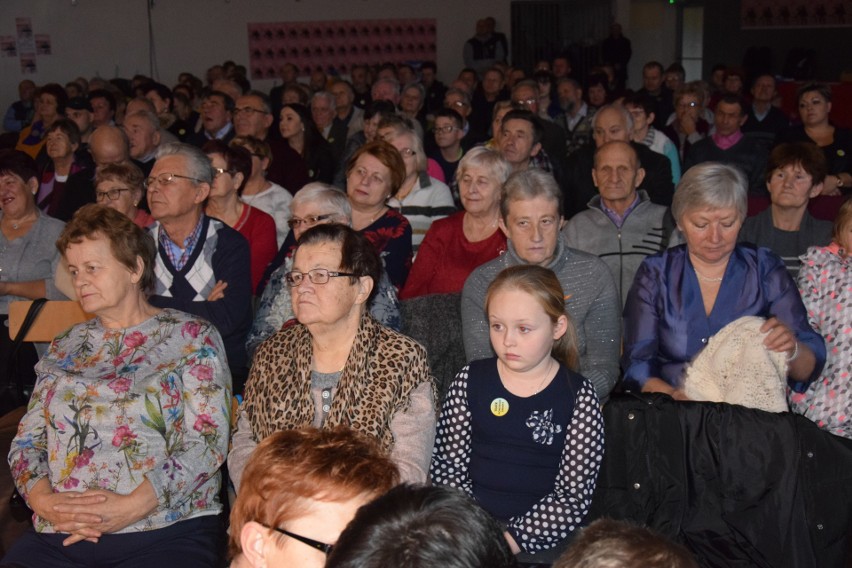 W Bobowej, w ramach projektu dla seniorów zawiązał się teatr