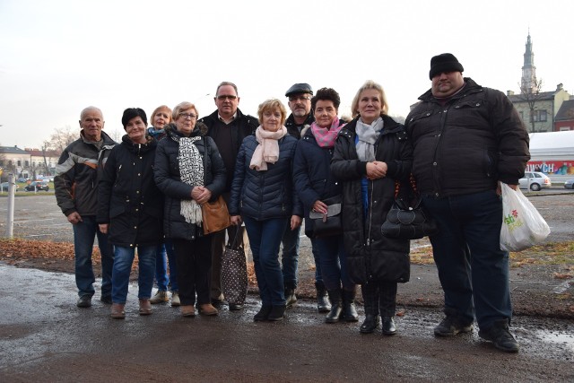 Mieszkańcy Rynku Wieluńskiego narzekają na uciążliwość Jurajskiego Jarmarku Staroci