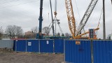 Ważąca 270 ton tarcza TBM jest już pod ziemią! ZDJĘCIA