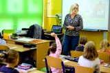 Nauczyciele na zwolnieniach albo na kwarantannie. W szkołach i przedszkolach w Poznaniu pojawiają się coraz większe braki kadrowe