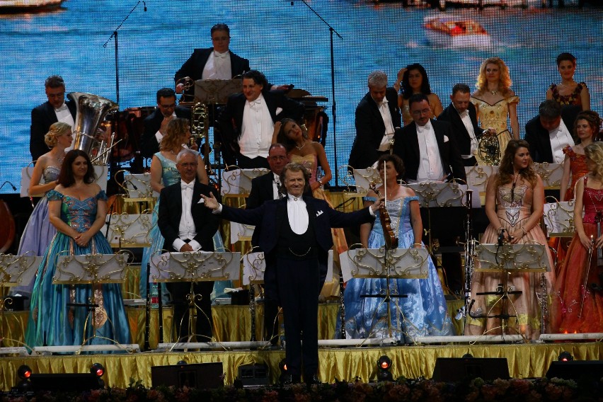 André Rieu i jego orkiestra wystąpią w piątek w Atlas Arenie w Łodzi