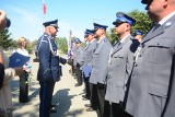 Święto  policji w Radomiu. Posadzony dąb, odsłonięta tablica, awanse, podziękowania i ikona z okazji 100 - lecia policji