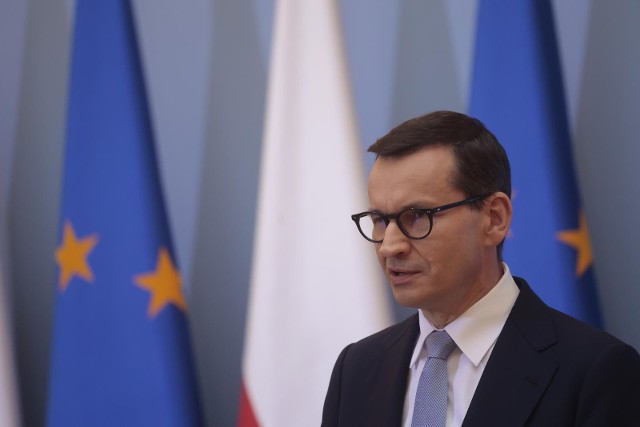 Premier dodał, że to bardzo ważne, ponieważ będziemy niezależni od wahań cenowych różnych surowców za granicą, szczególnie gazu, którego mamy za mało, węgla, którego też mamy za mało