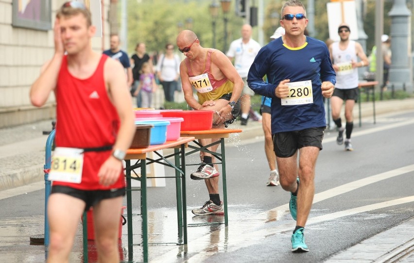 Maraton Wrocław 2014. Kenijczycy zdominowali bieg. Kangogo blisko rekordu (WYNIKI, ZDJĘCIA)
