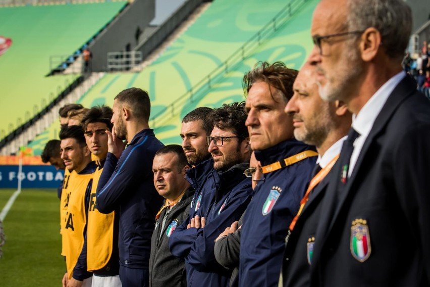 Kibice zgromadzeni na stadionie Zawiszy, a było ich prawie 7...