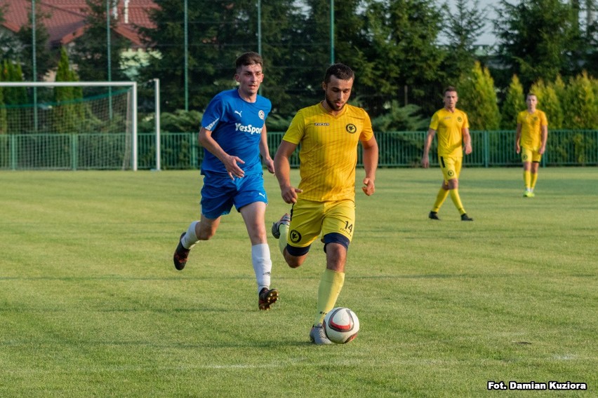 Pierwszy sparing w letnim okresie przygotowawczym rozegrał Sokół Kamień. Beniaminek 4. ligi podkarpackiej zremisował z Sokołem Nisko 2:2