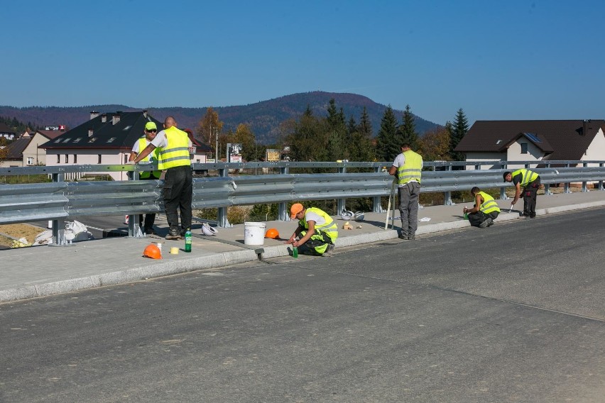 Materiały budowlane zdrożały, np. asfalt o 90 proc., stal...