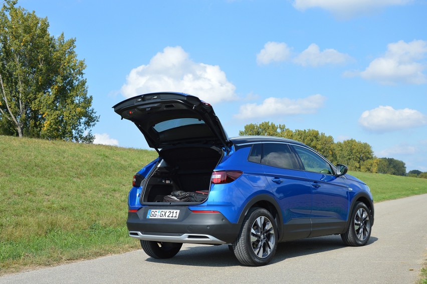 Opel Grandland X...