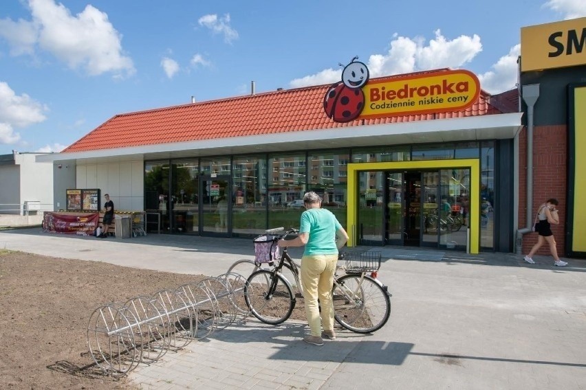 Sprawdź, które sklepy sieci Biedronka w Radomiu są czynne w...