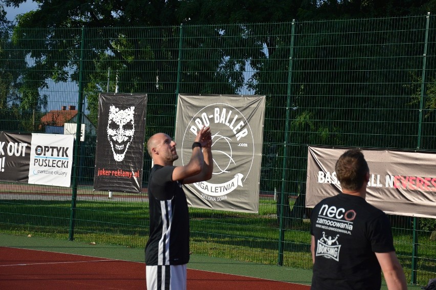Pizzeria Toscana wygrywa letnią ligę basketu! [GALERIA, WIDEO]