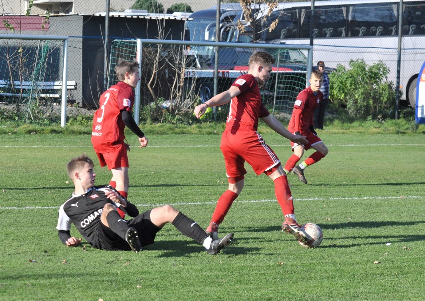 Centralna Liga Juniorów U-17: Wisła - Cracovia. Derby Krakowa pod wodzą... sędzin. "Pasy" przyćmiły "Białą Gwiazdę" [ZDJĘCIA]