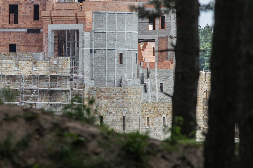 Stobnica: Sprawą budowy zamku w Puszczy Noteckiej zainteresowało się Ministerstwo Środowiska