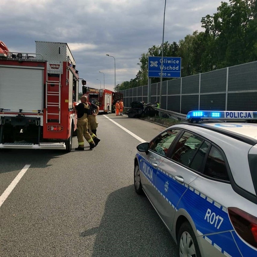 Tragiczny wypadek na autostradzie A1 w Gliwicach. Meżczyzna...