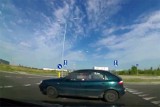 Wymuszenie pierwszeństwa: Pirat drogowy w daewoo niemal spowodował wypadek (wideo)