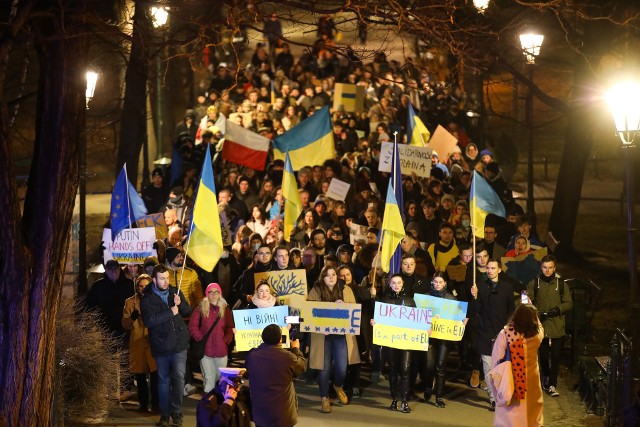 Protest "Nigdy więcej wojny" w Krakowie