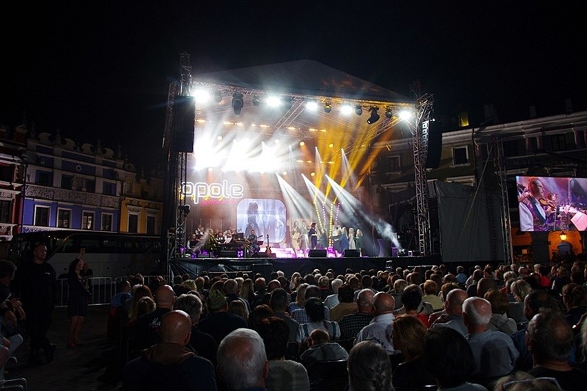 Koncert Opole '80 podczas Zamojskiego Festiwalu Filmowego. Zobacz na zdjęciach