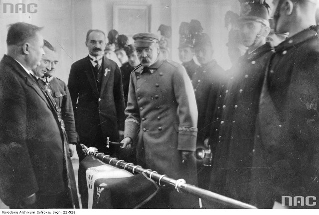 Józef Piłsudski z ludnością Górnego Śląska, 1930 rok