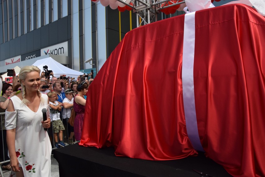 Tom Hanks przyjedzie do Bielska-Białej - zapowiada Monika Jaskólska. W podzięce za fiata