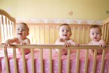 Rekordy ciążowe w Polsce i na świecie – czworaczki, a nawet dziesięcioraczki! Te mamy urodziły najwięcej dzieci!