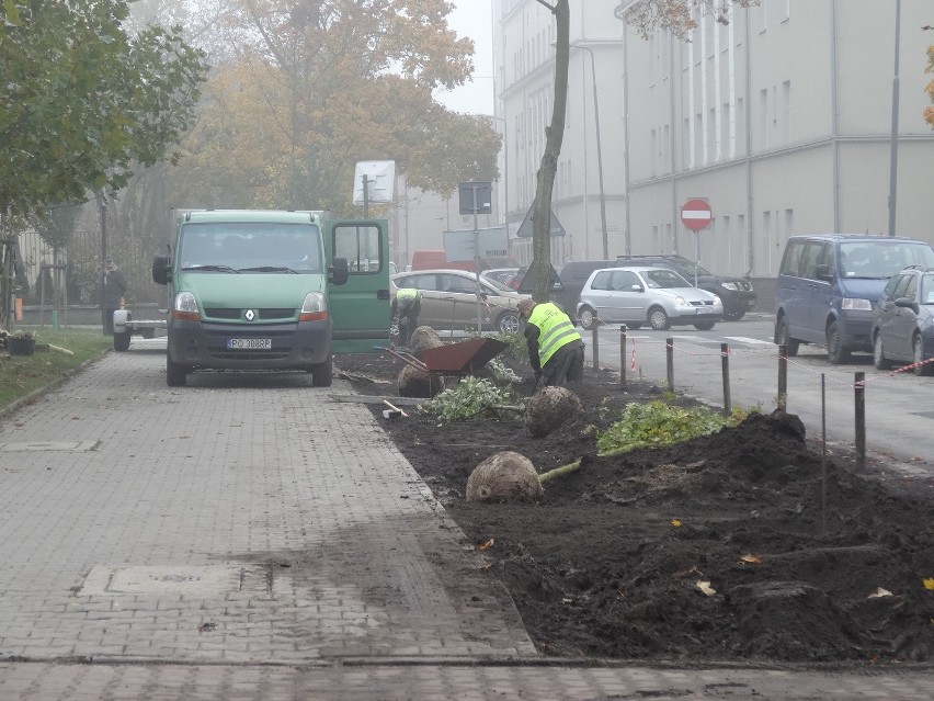 Kasprzaka: Problem z parkowaniem przed przychodnią