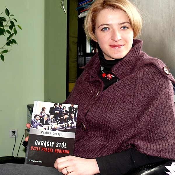 Paulina Codogni - autorka kolejnej naukowej ksiązki, tym razem o Okrągłym Stole.