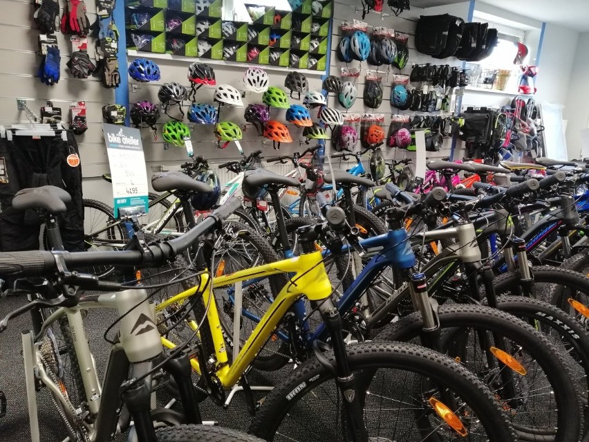 Kolarze otworzyli nowy sklep rowerowy w Żorach. Ma być mocnym punktem sieci  Bike Atelier | Dziennik Zachodni