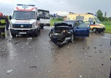 Barszczewo: Wypadek na trasie Krupniki - Choroszcz: Zderzenie autobusu ze skodą. Jedna osoba ranna (zdjęcia)