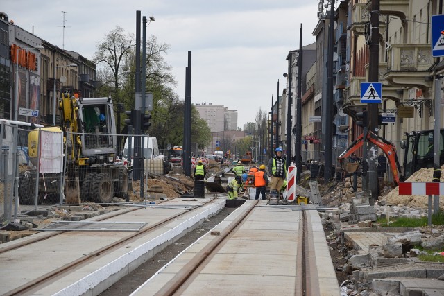 Przebudowa linii tramwajowej w CzęstochowieZobacz kolejne zdjęcia. Przesuwaj zdjęcia w prawo - naciśnij strzałkę lub przycisk NASTĘPNE