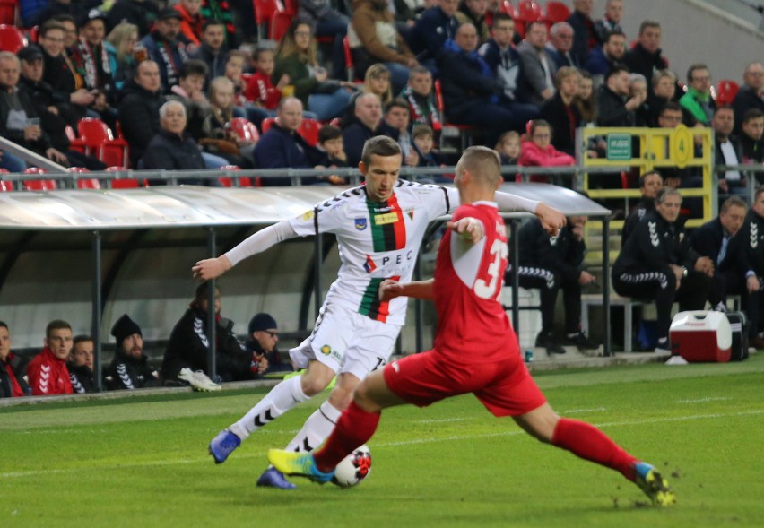 GKS Tychy - Bytovia 1:0 RELACJA + ZDJĘCIA + OPINIE Piękna bramka kapitana dała tyszanom trzy punkty. W II połowie było nerwowo