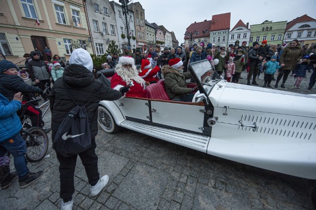 W niedzielę Darłowo zamieniło się w Laponię Świętego Mikołaja.