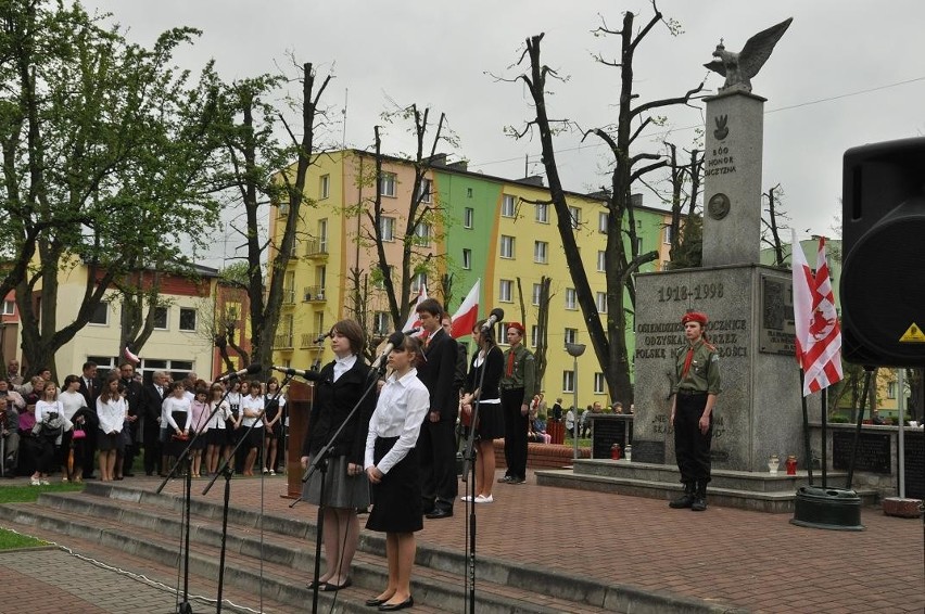 Uroczystości 3 Maja pod Pomnikiem Niepodległości