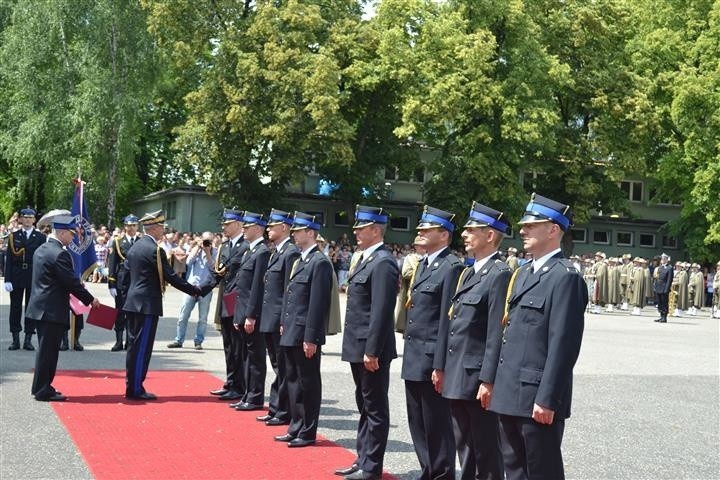 Stopień młodszego aspiranta uzyskało 112 absolwentów...